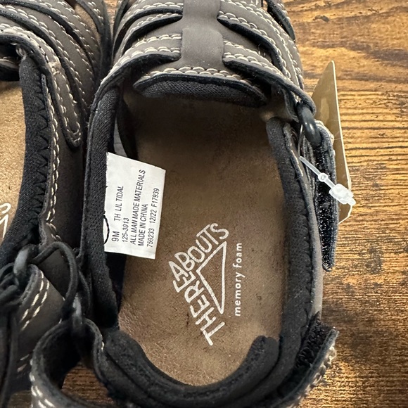 Thereabouts Toddler Boys Brown LIL Tidal Sandals NWT Various Sizes - Picture 5 of 9
